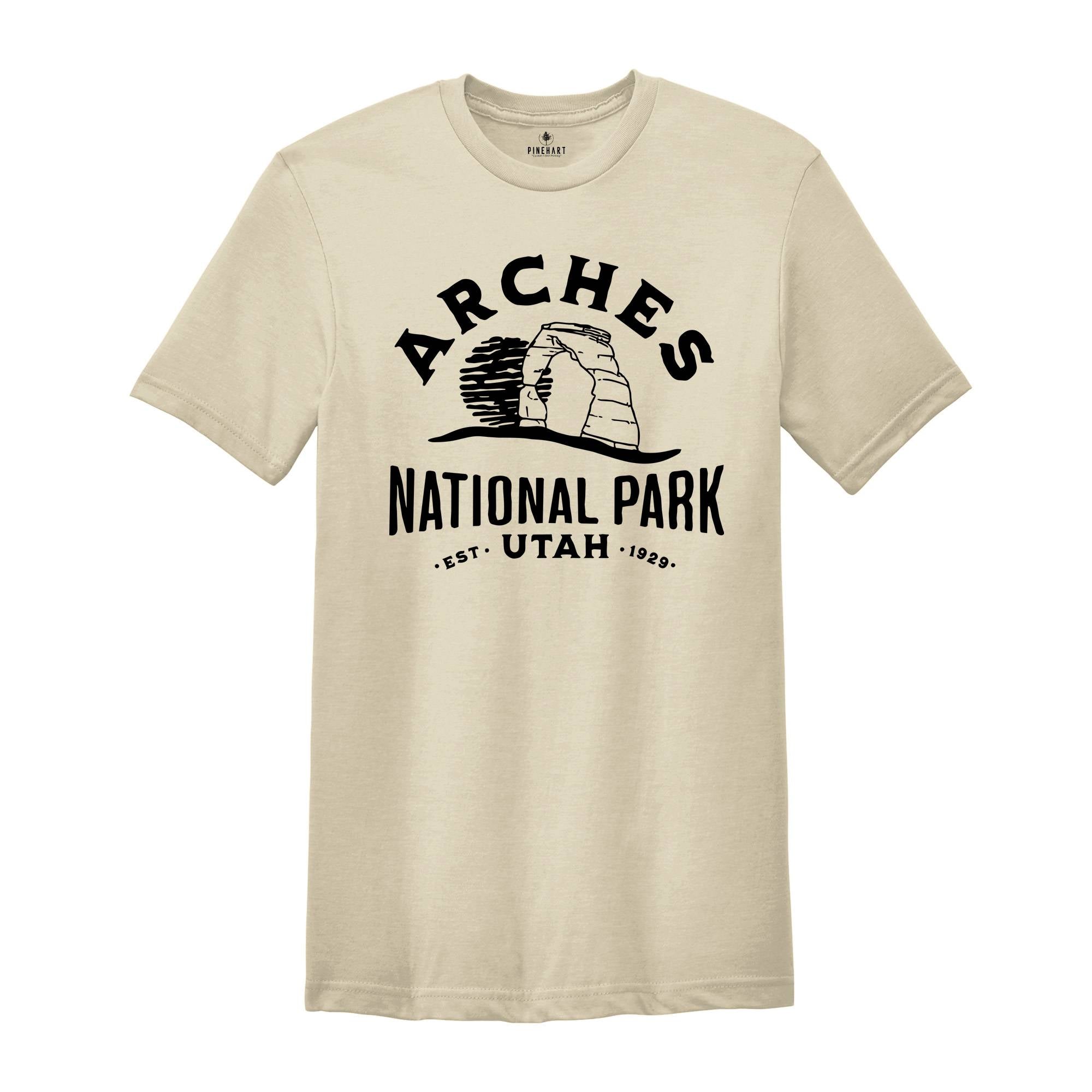 Arches National Park Shirt, Arches Shirt, Arches Park Print, Arches T-Shirt, Arches Park Family Trip Shirt, Arches Park Hiking