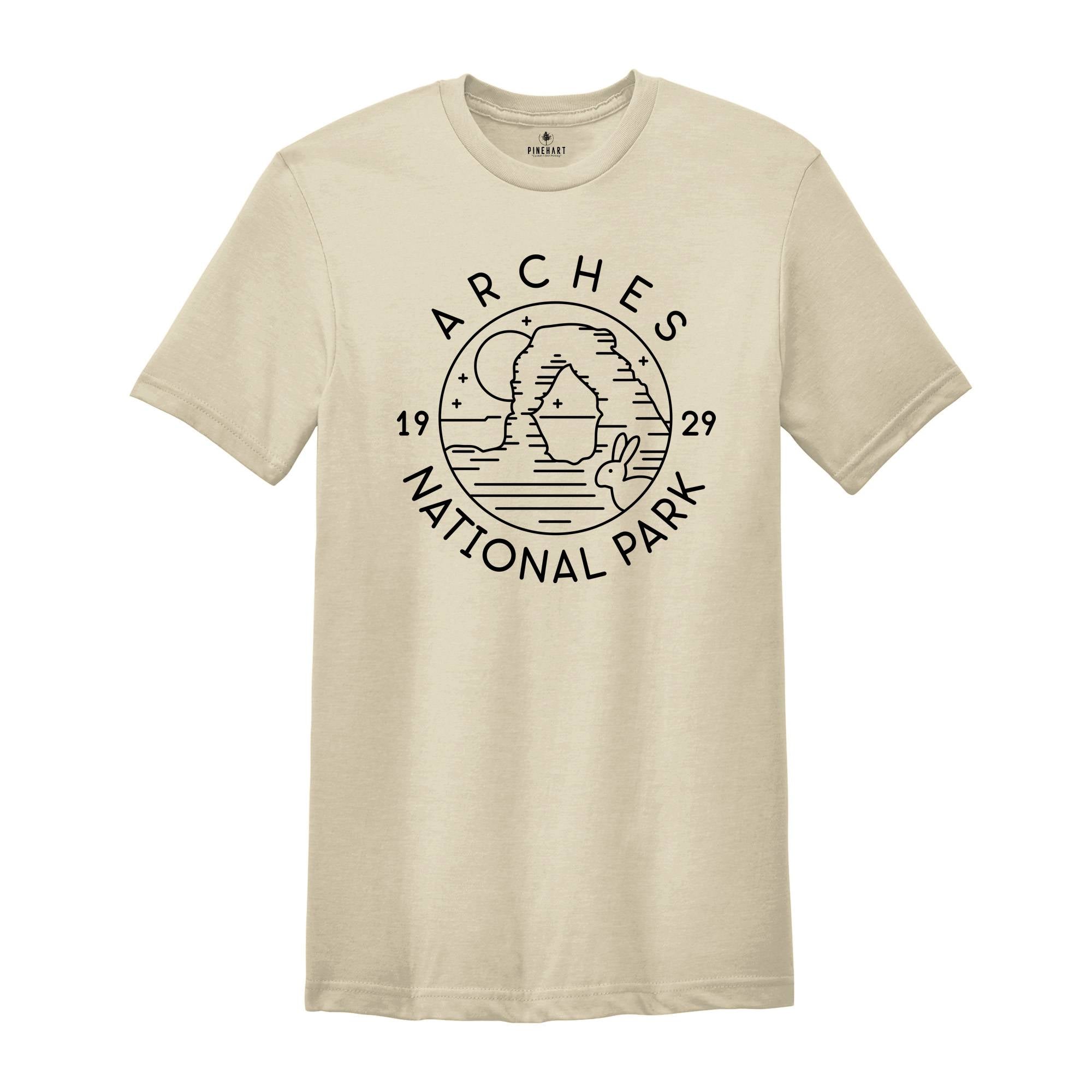 Arches National Park Shirt, Arches Shirt, Arches Park Print, Arches T-Shirt, Arches Park Family Trip Shirt, Arches Park Hiking Shirt