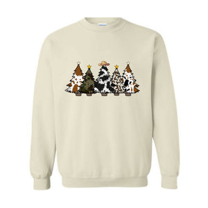 Western Christmas Sweatshirt, Christmas Sweater, Christmas Clothes, Cowboy Shirt, Western Sweatshirt, Chritmas Tree Sweatshirt