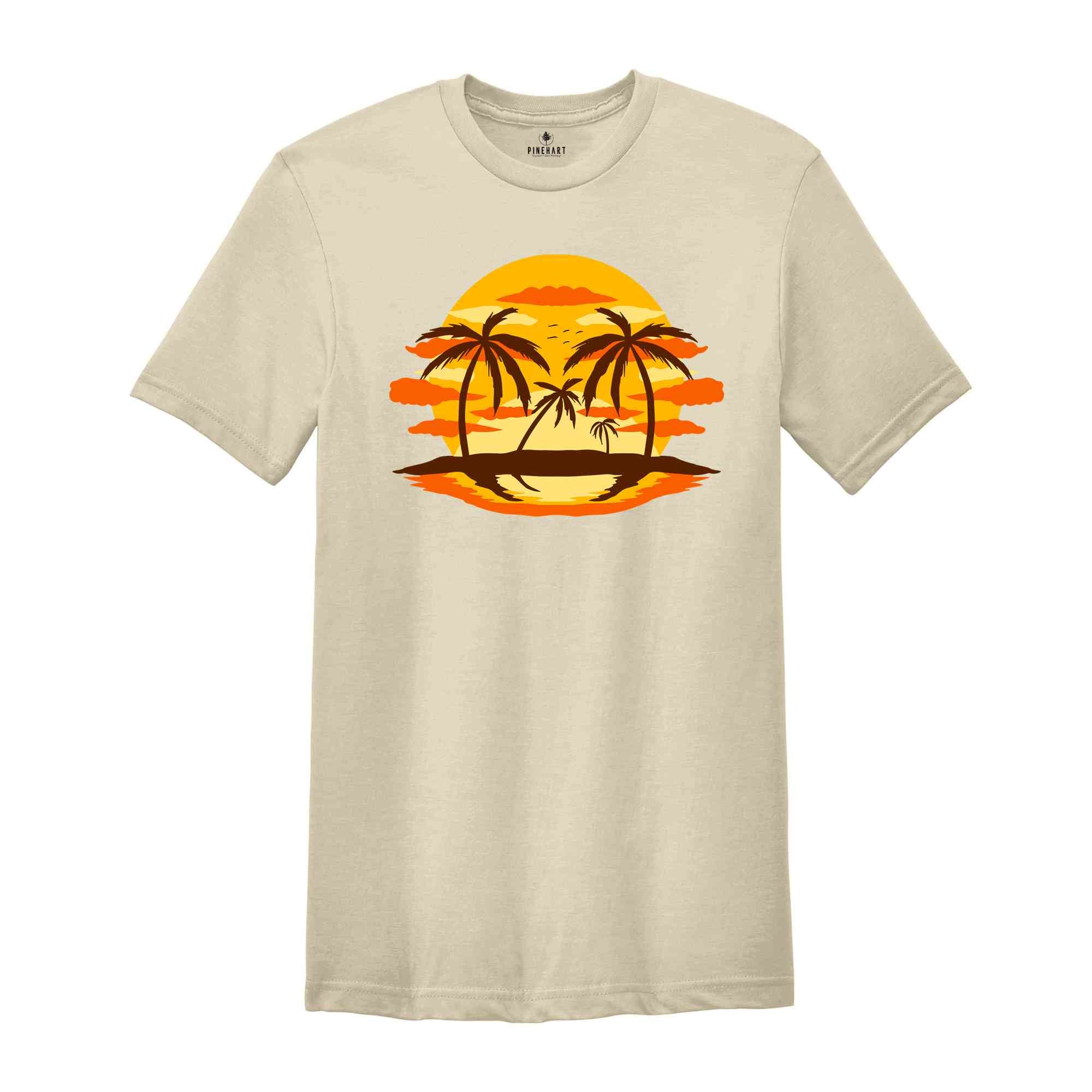 Retro Sunset Rays Wavy Shirt, Sun Shirt, Retro Sunshine Shirt, Sun Rays Tee, Beachy Vibes Tee, Retro Summer Time , Sunset Tshirt