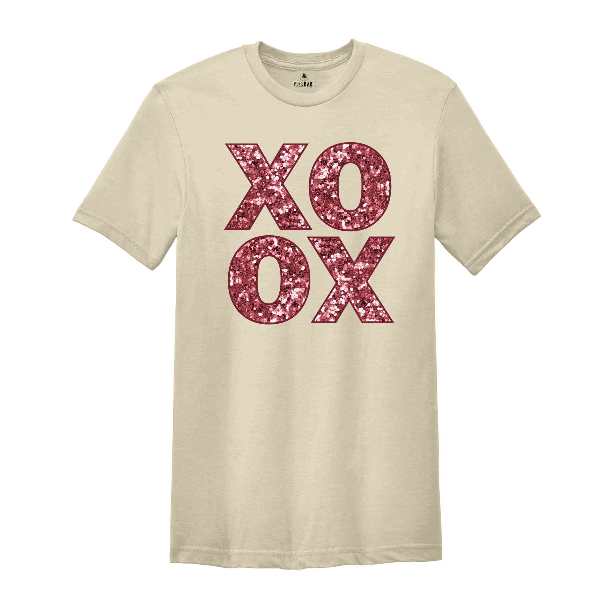 XOXO Shirt, Pink XOXO Shirt, Valentines Day Shirt, Cute Valentines Day Shirt, Valentines Day, Glitter Shirt