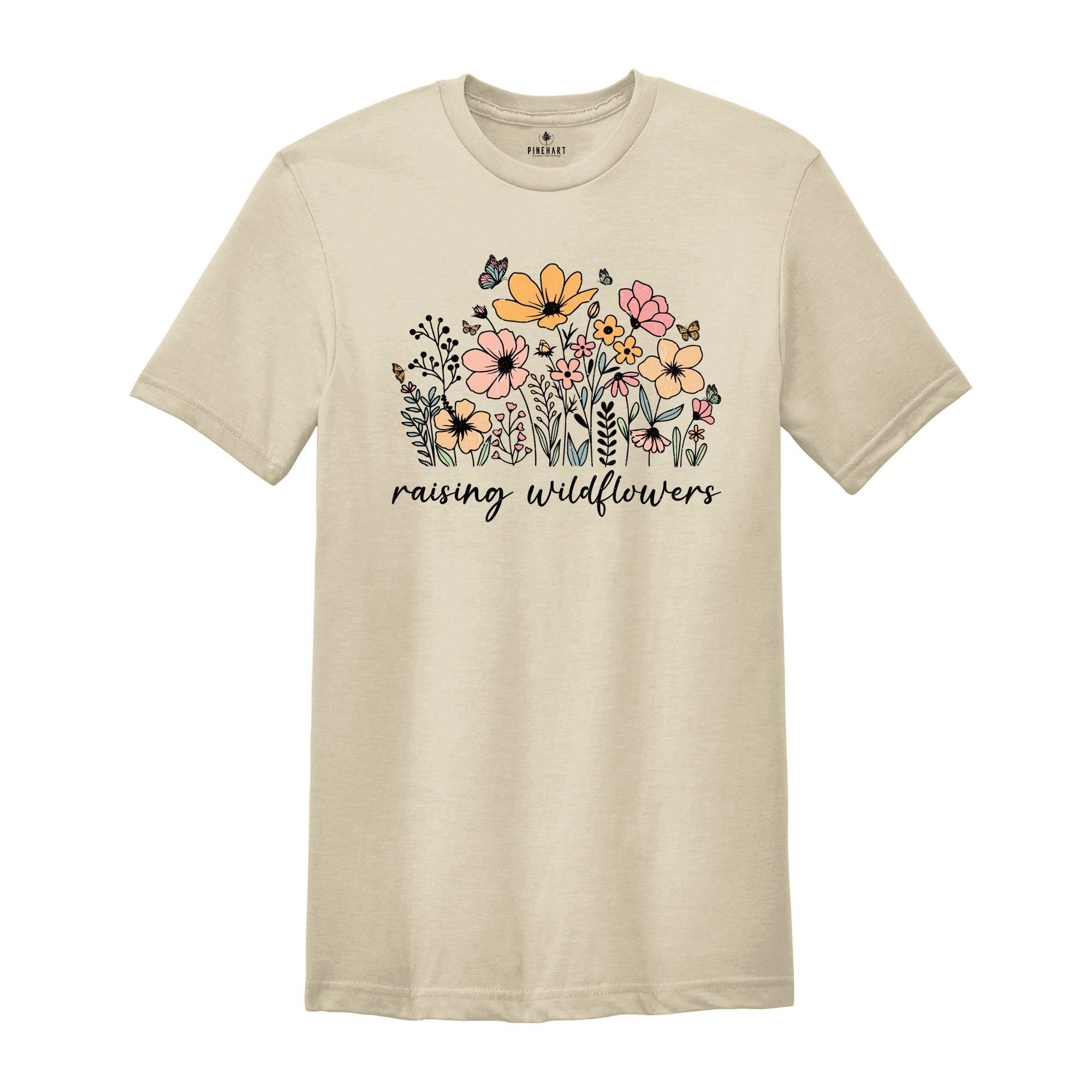 Raising Wildflowers Shirts, Raising Wildflowers Tee, Wildflower T-Shirt, Mom Shirt, Vintage Style Wildflowers Graphic Tee, Botanical Shirt