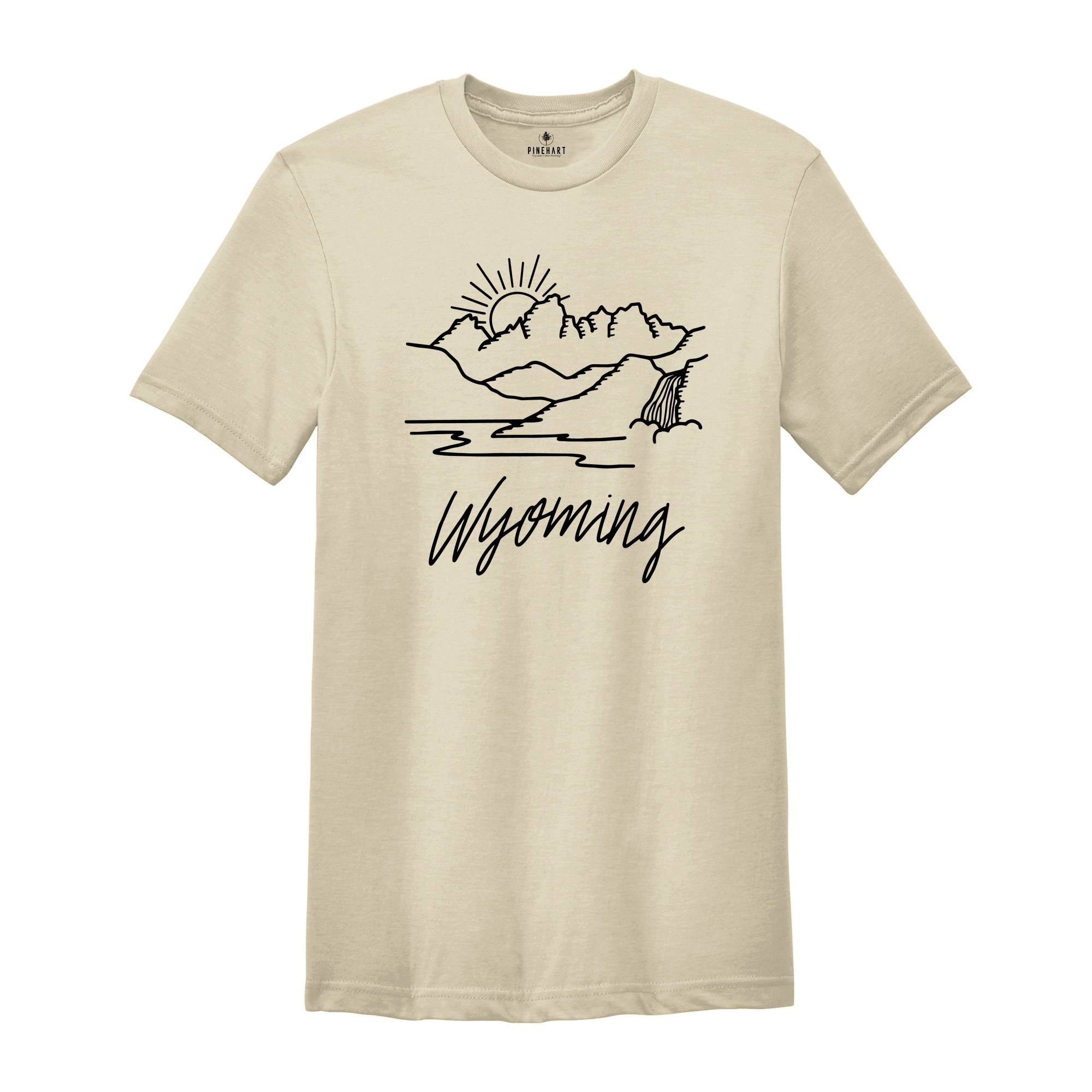 Wyoming Mountain Sunset Shirt, Travel Road Trip, Wyoming Shirt, Wyoming State Shirt, Vintage Wyoming Shirt, Wyoming Gift