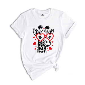 Valentine's Day Giraffe Shirt, Giraffe Shirt, Giraffe Valentine Shirt, Love Shirt, Cute Valentines Day Shirt, Valentines Day Shirt