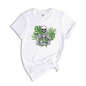 Skeleton Plant Lover Shirt, Gardening Shirt, Skeleton Gardener, Gift For Plant Lover, Plant Lover T-shirt, Floral Shirt, Plant Mom Gift