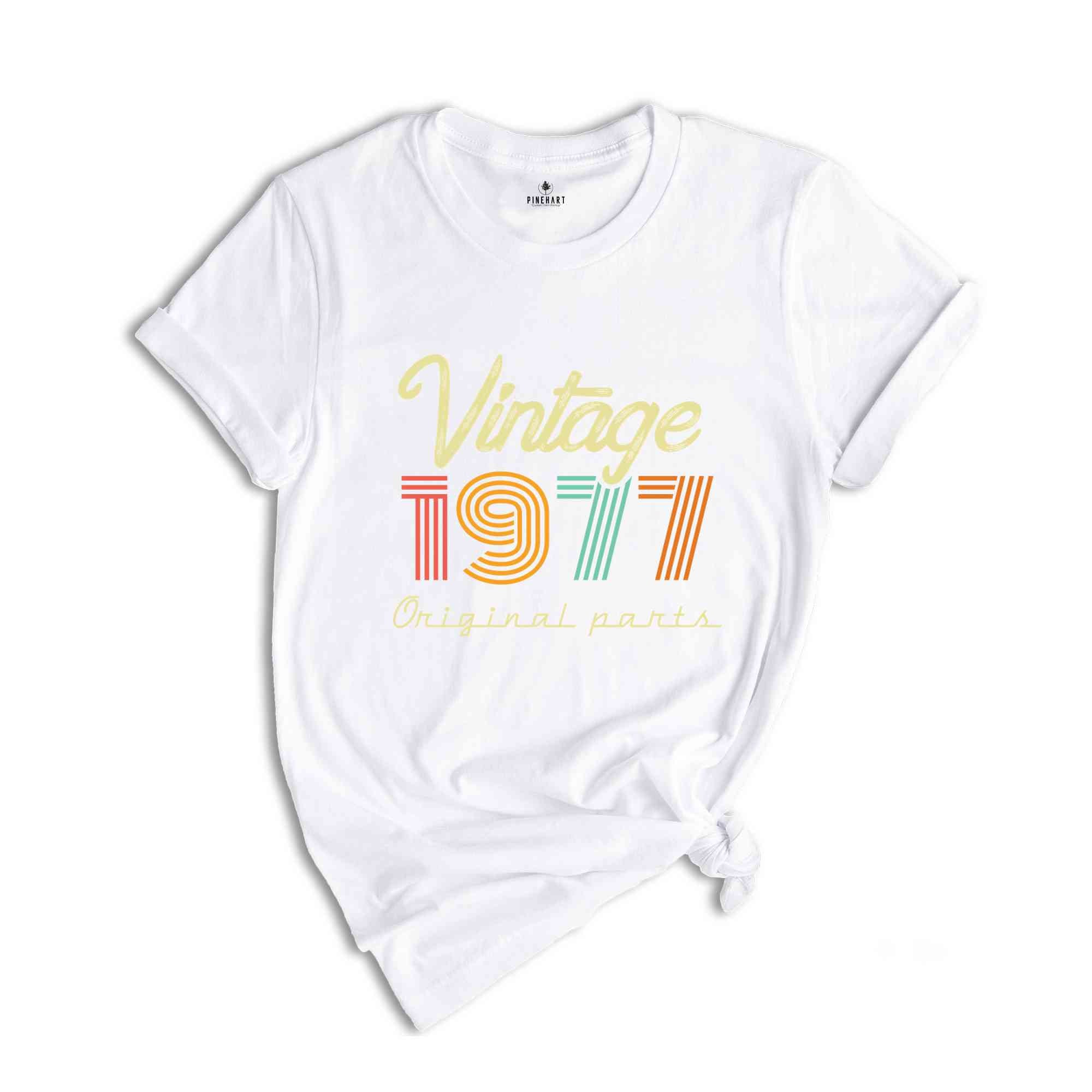 47th Birthday Shirt, Vintage 1977 Shirt, 47th Birthday Gift Women, 47 Years Birthday Shirt, 1977 Birthday Shirt, Retro 47th Birthday Tee