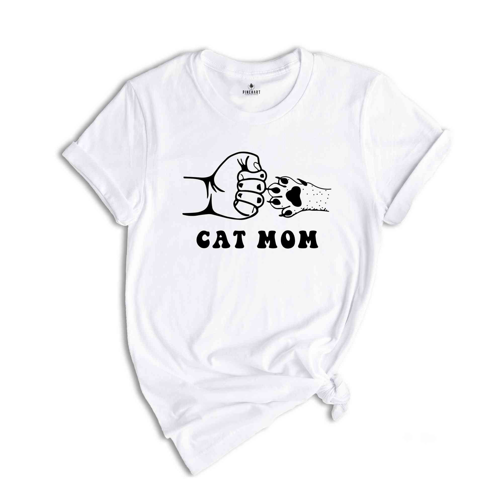 Cat Mom Shirt, Cat Mom Gift, Cat Lover Shirt, Cat Shirt, Cat Shirt, Cat Mom, Shirt for cat lovers, Mama Shirt